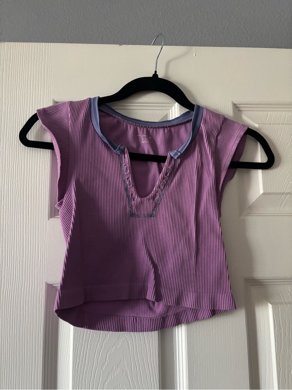 Urban outfitters staple crop top